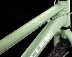 Cube Acid 200 - 20" Kinderfahrrad 2023 | Green´n´white -Günstiges Kurbel Sprint Geschäft cube acid 200 20 kinderfahrrad 2023 greennwhite 003 98063 2200x1760 1280x1280