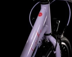 Cube Ella 200 - Kinder Fahrrad 20 Zoll 2022 | Purple´n´coral -Günstiges Kurbel Sprint Geschäft cube ella 200 kinder fahrrad 20 zoll 2022 purplencoral 003 86081 2200x1760 1280x1280