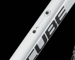 Cube Nature EXC - Cross Bike 2023 | Polarsilver´n´black 12 Cube Nature EXC - Cross Bike 2023 | Polarsilver´n´black -Günstiges Kurbel Sprint Geschäft cube nature exc cross bike 2023 polarsilvernblack s 005 95172 2200x1760 1280x1280