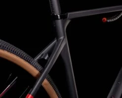 Cube Nuroad C:62 Pro - Carbon Gravel Bike | Carbon´n´red -Günstiges Kurbel Sprint Geschäft cube nuroad c62 pro carbon gravel bike carbonnred 61 cm 005 82491 2200x1760 1280x1280